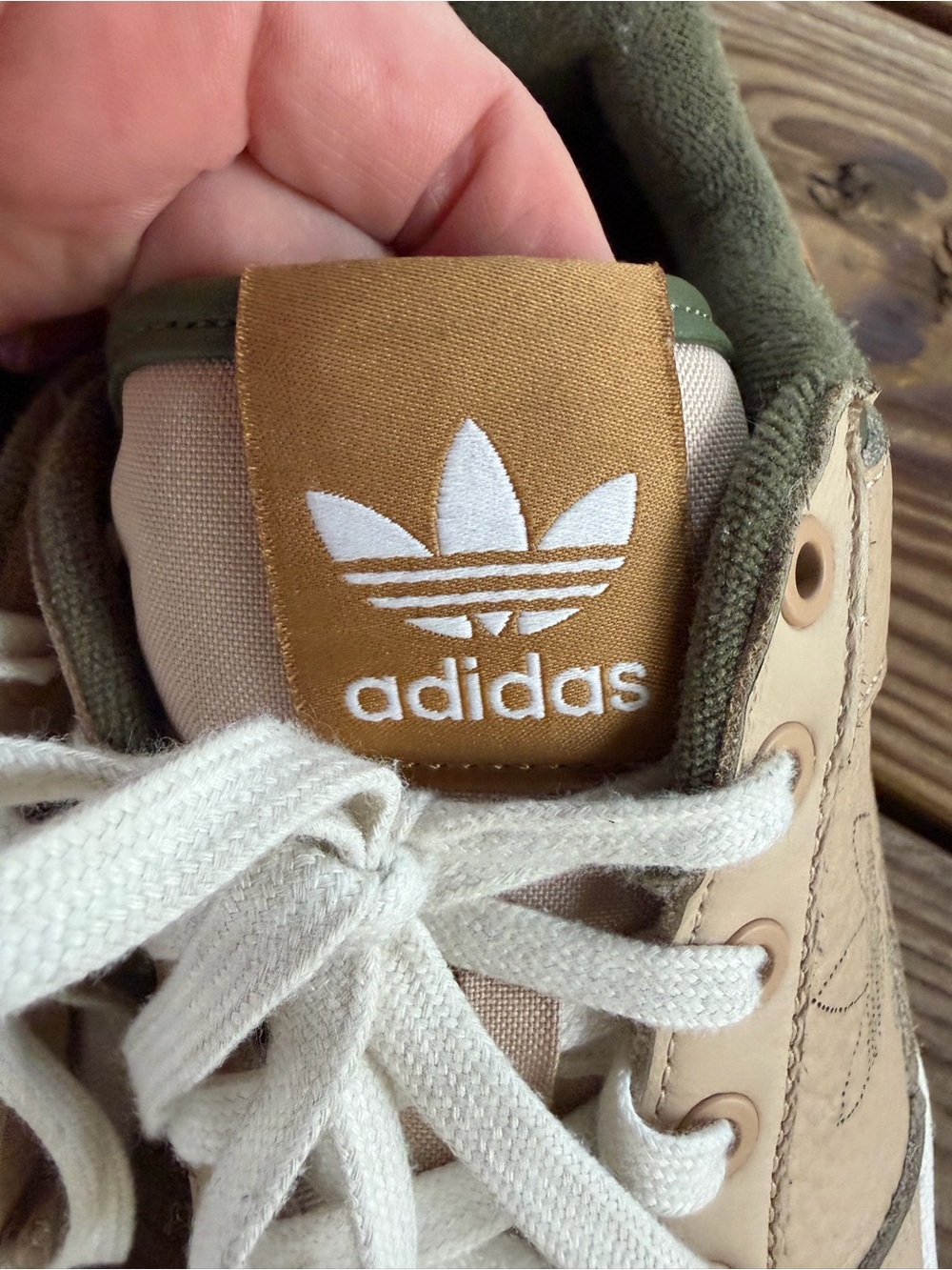 RARE!  Adidas Originals Forum Bold Low-Top Sneaker in Olive Green and Tan - Picture 7 of 11